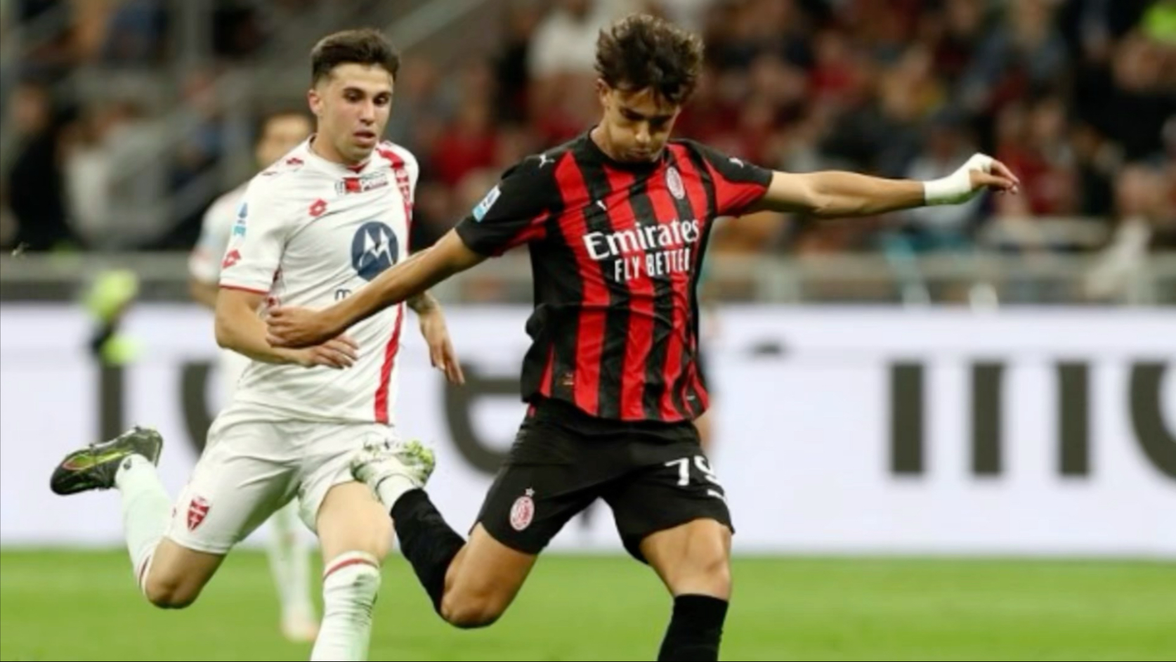 窗口期AC米兰备战社区盾；临场应变细节曝光；震撼外界；细节决定成败的简单介绍