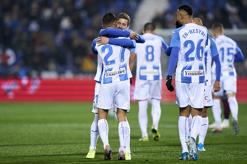 西甲赛程吃紧，上海海港赛前状态回暖，目标明确，数据趋势出现新变化的简单介绍